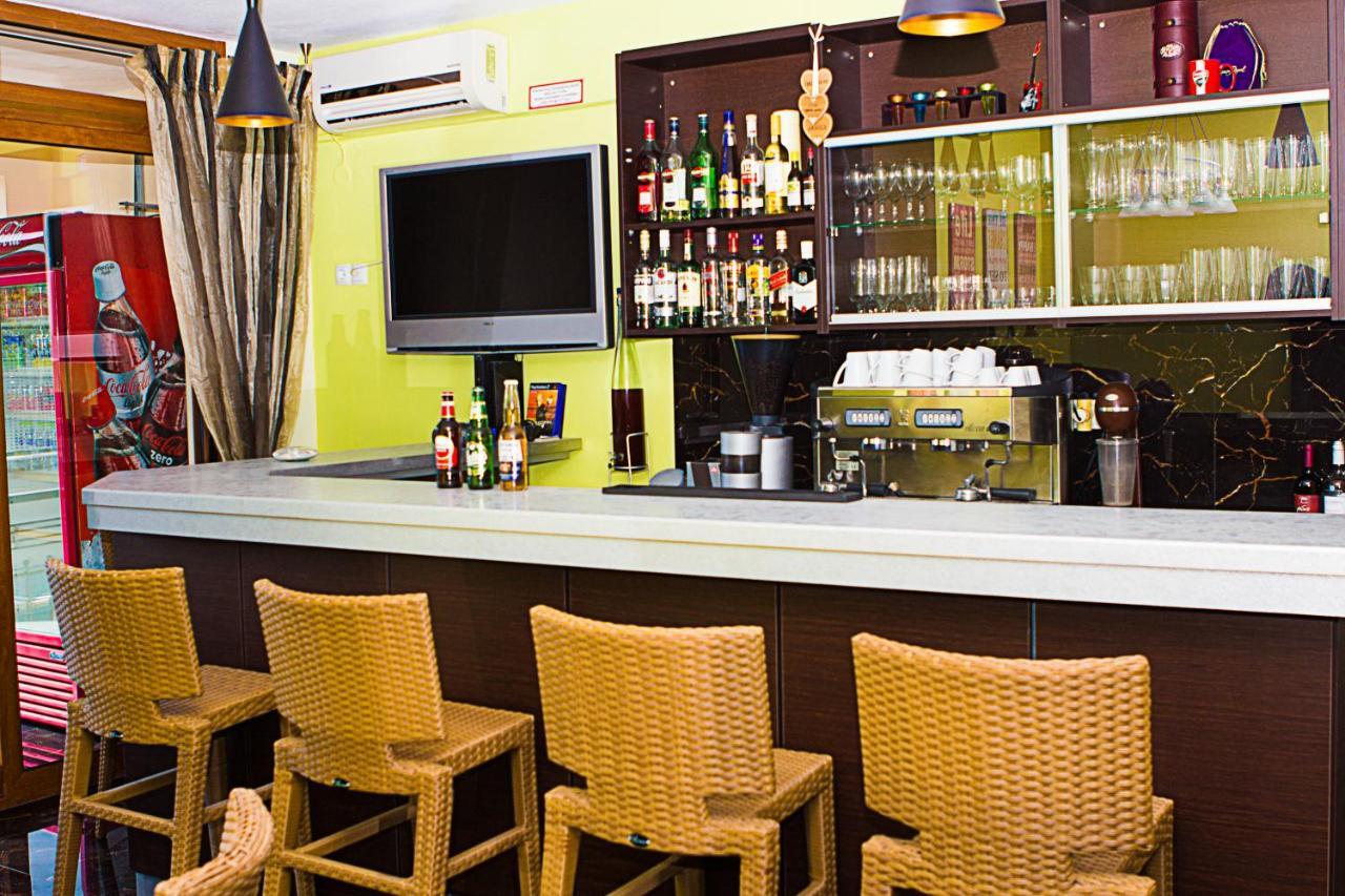 Anthena Studios Skiathos-Stadt Exterior foto