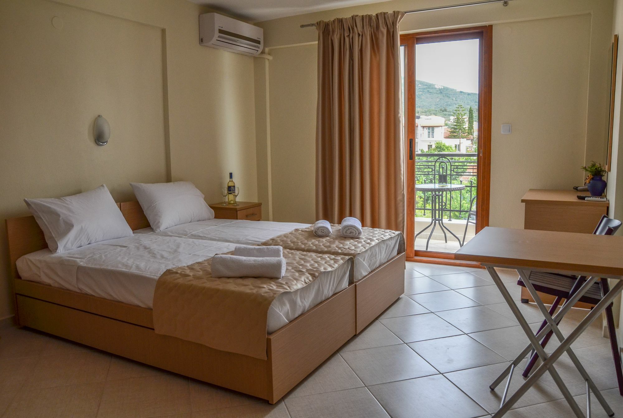 Anthena Studios Skiathos-Stadt Exterior foto